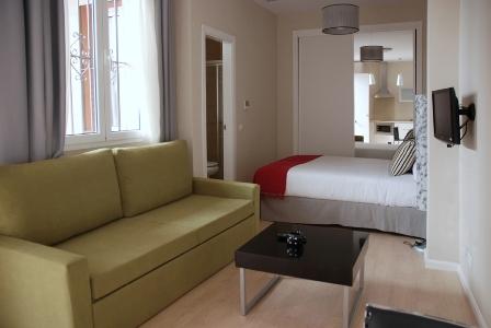 фото отеля Apartamentos Metropolis Sevilla
