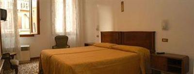 фото отеля Hotel Fontana Venice