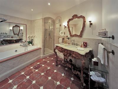 фото отеля Hotel Le Maquis Porticcio