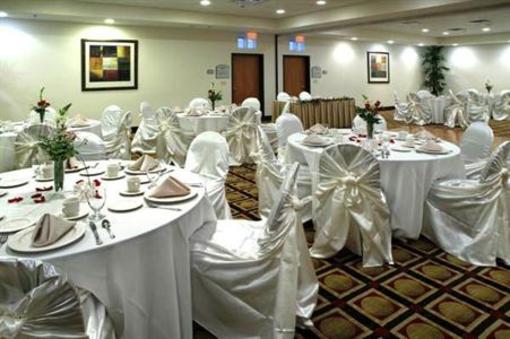 фото отеля Holiday Inn Dumfries - Quantico Center