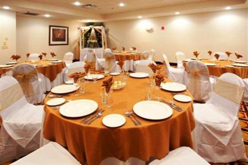 фото отеля Holiday Inn Dumfries - Quantico Center