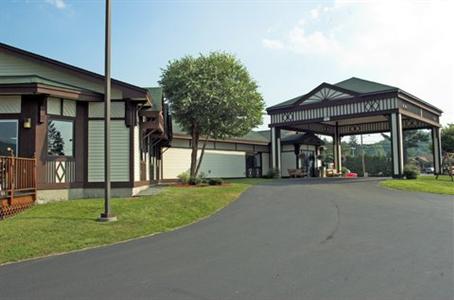 фото отеля BEST WESTERN Mountain Lake Inn