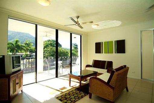 фото отеля Elysium Apartments Cairns