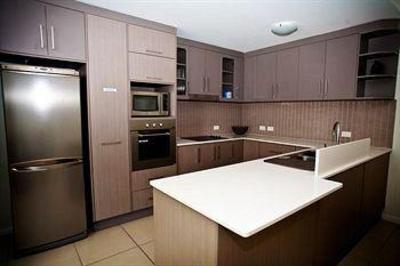 фото отеля Elysium Apartments Cairns