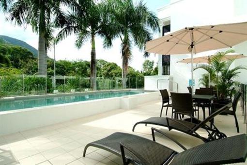 фото отеля Elysium Apartments Cairns