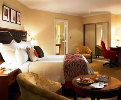фото отеля Waltham Abbey Marriott Hotel