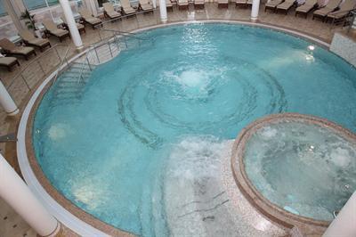 фото отеля Ramada Yekaterinburg