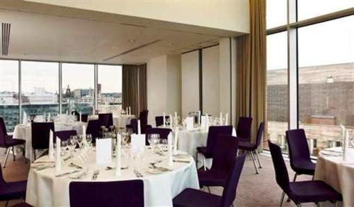 фото отеля DoubleTree by Hilton Hotel Leeds City Centre