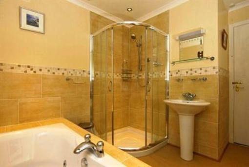 фото отеля Lagnakeil Highland Lodges