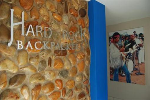 фото отеля Hard Rock Backpackers