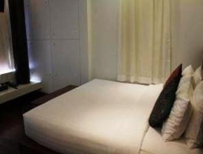 фото отеля Sutra Beachfront Boutique Hotel Phuket