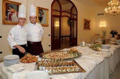 фото отеля Grand Hotel Di Lecce