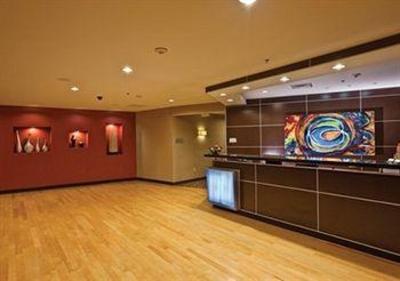 фото отеля Cambria Suites Miami Airport Blue Lagoon
