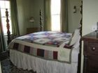 фото отеля Stone Hearth Inn & Tavern