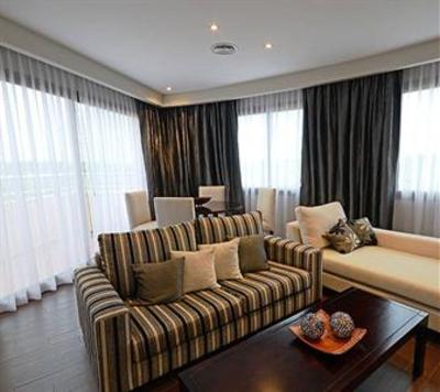 фото отеля Grand Crucero Hotel