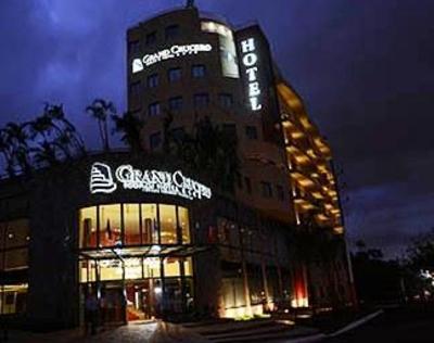 фото отеля Grand Crucero Hotel