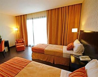 фото отеля Grand Crucero Hotel