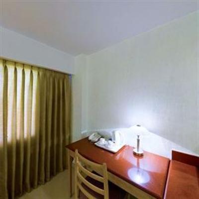 фото отеля Savera Hotel