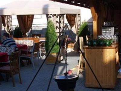 фото отеля Vadvirag Restaurant and Guesthouse Hotel