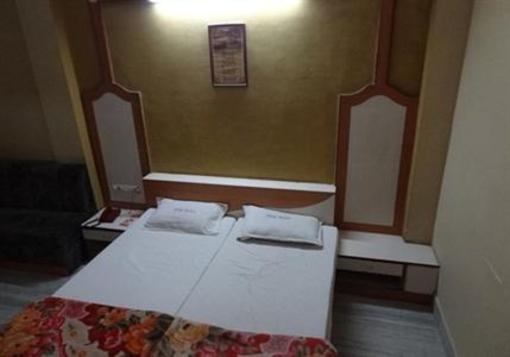 фото отеля Hotel Shikha Palace