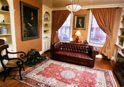 фото отеля Two-O-One Bed and Breakfast