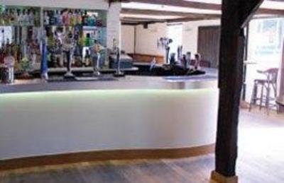 фото отеля The Chequers Inn Royston (England)