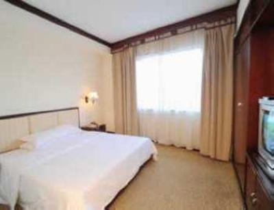 фото отеля Guifu Holiday Hotel Guilin