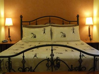 фото отеля Goldies Place Rainforest Retreat Bed and Breakfast