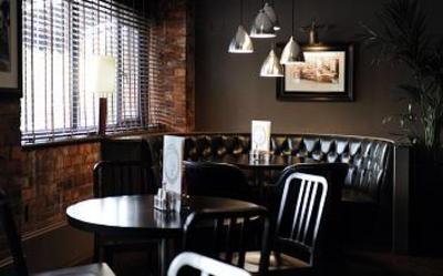 фото отеля Village Hotel Warrington (England)