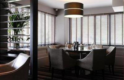 фото отеля Village Hotel Warrington (England)