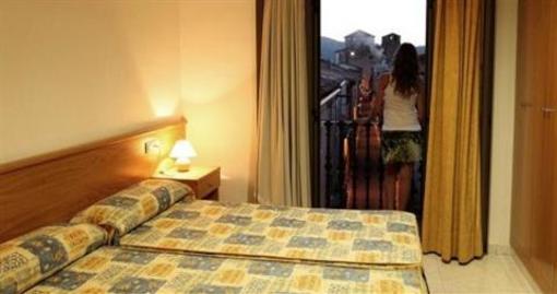 фото отеля Alta Garrotxa Hotel Tortella