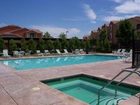 фото отеля Laguna Creek Apartments