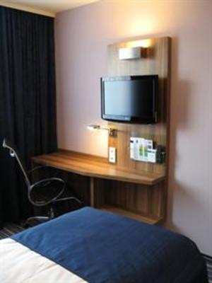 фото отеля Holiday Inn Express Hamburg St Pauli Messe