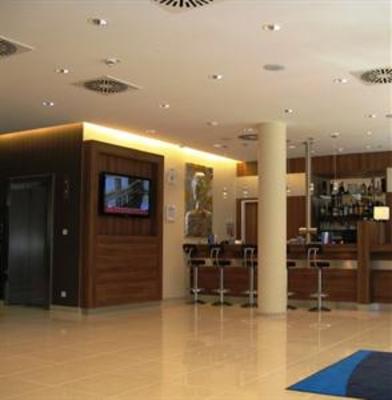 фото отеля Holiday Inn Express Hamburg St Pauli Messe