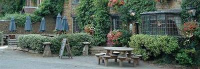фото отеля The Red Lion Hotel Fareham