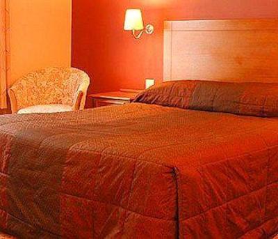 фото отеля The Red Lion Hotel Fareham