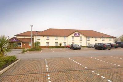 фото отеля Premier Inn Central Oldham
