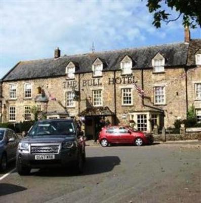 фото отеля The Bull Hotel Fairford
