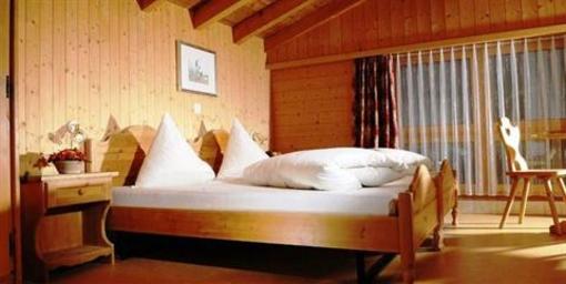 фото отеля Hotel Kruezli