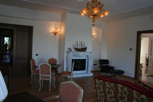 фото отеля La Chiusa Grand Relais