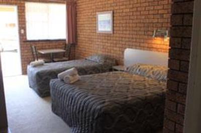 фото отеля Woongarra Motel
