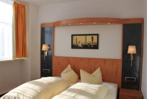 фото отеля Aa Ra Hotel