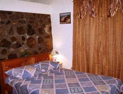 фото отеля Greenhaven Cottage Bed and Breakfast Les Coteaux (Trinidad and Tobago)