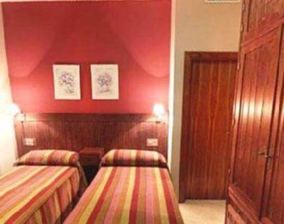 фото отеля Rocio Hotel Villafranca De Cordoba