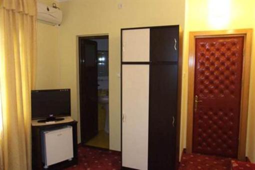 фото отеля Hotel Duet Pitesti