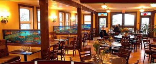 фото отеля Heriot Bay Inn