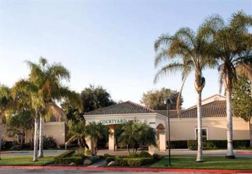 фото отеля Courtyard by Marriott Camarillo