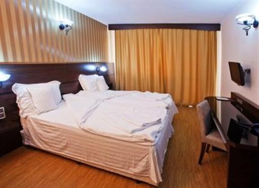 фото отеля Family Hotel Spa Hebar