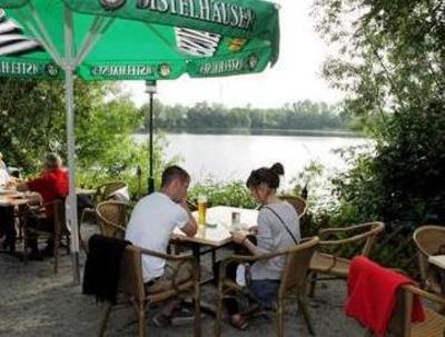 фото отеля Hotel Seeblick Bensheim