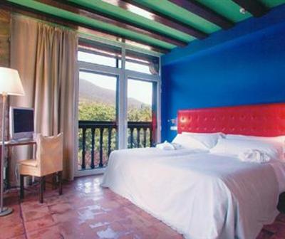 фото отеля Hotel Ibaiondo Olaibar